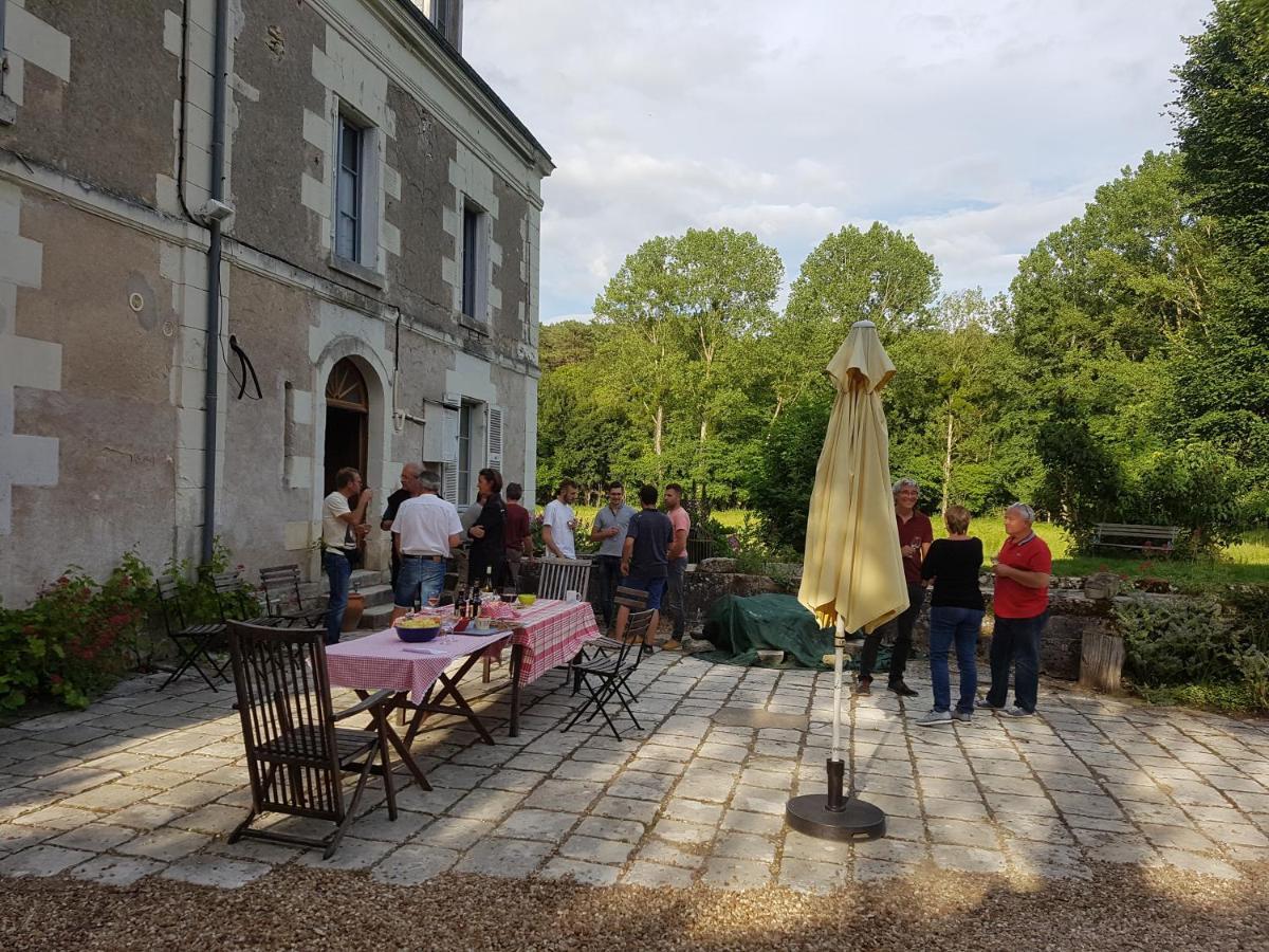 Le Moulin Du Bourg Hotel Epeigne-les-Bois Exterior foto