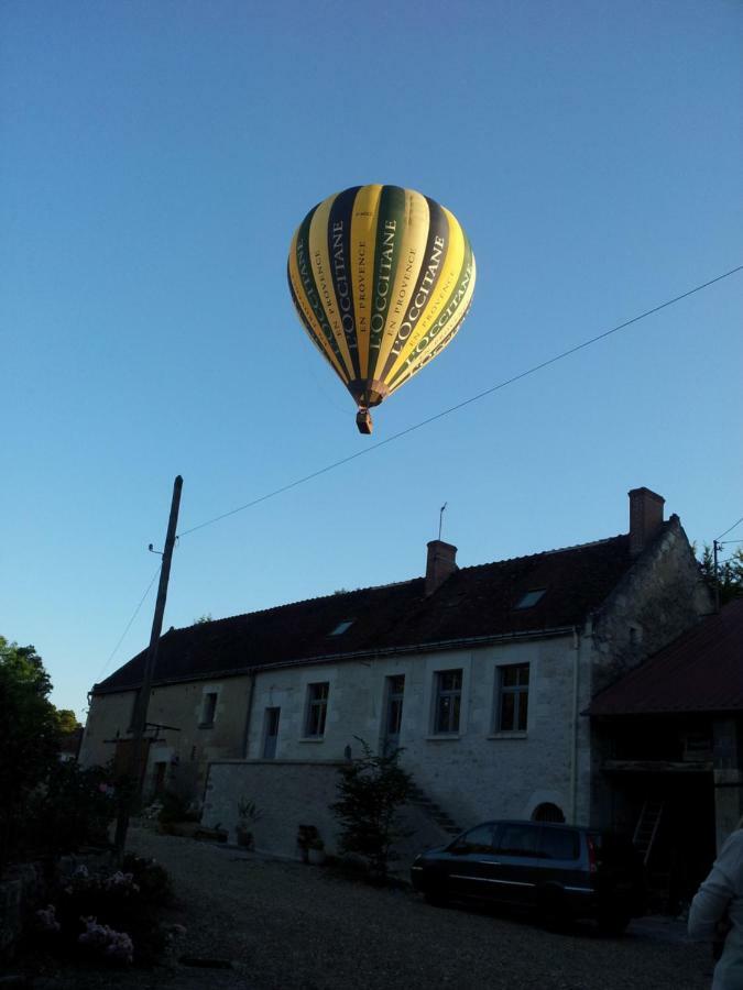 Le Moulin Du Bourg Hotel Epeigne-les-Bois Exterior foto